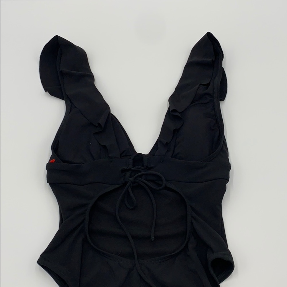 Robin Piccone Ruffled Sleeve One Piece - NWOT - Picture 5 of 9